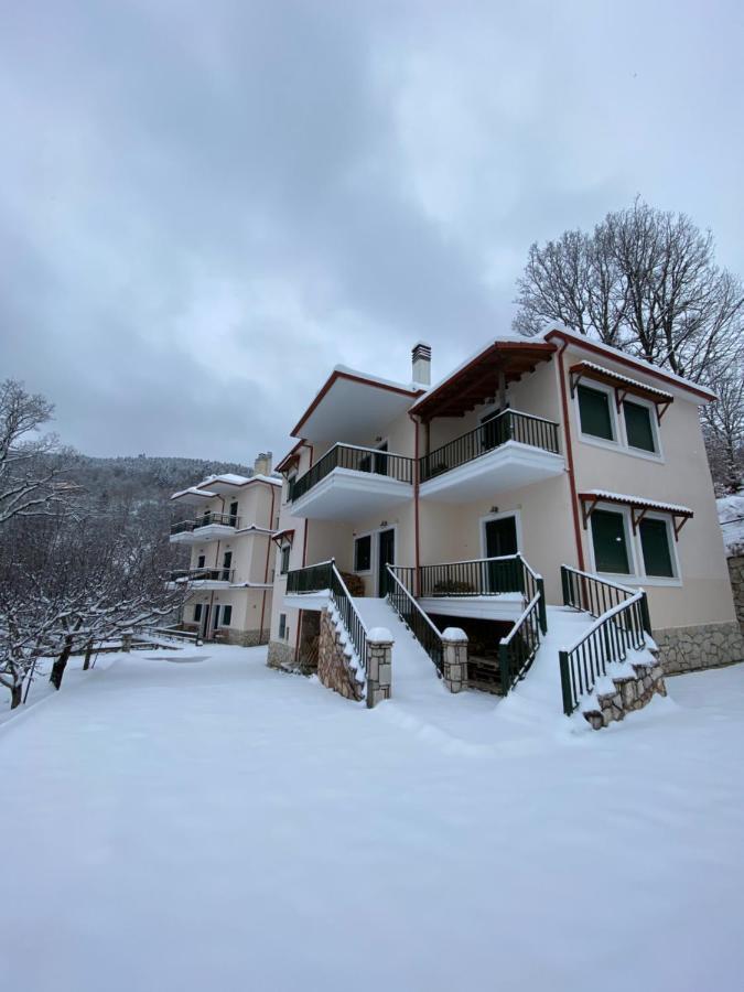 Nefeles Bed & Breakfast Neochorion Bagian luar foto
